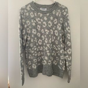 Women’s Cheetah Sweater